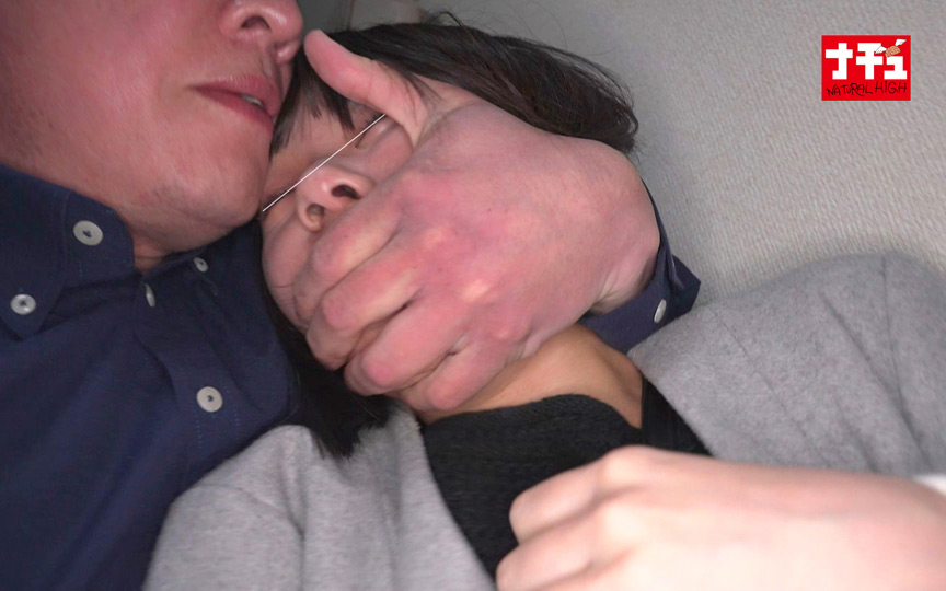 奥突きバウンドピストンでイキ壊れた女4 痙攣微乳オンナ